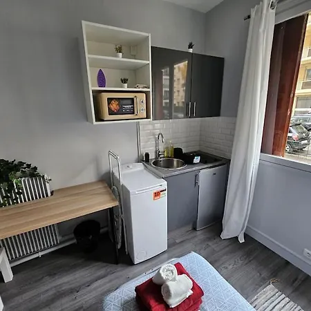 Apartment Emplacement Au Budget, Ideal Pour Un Sejour De D'un Mois A Et Paris 16 Boulogne-Billancourt